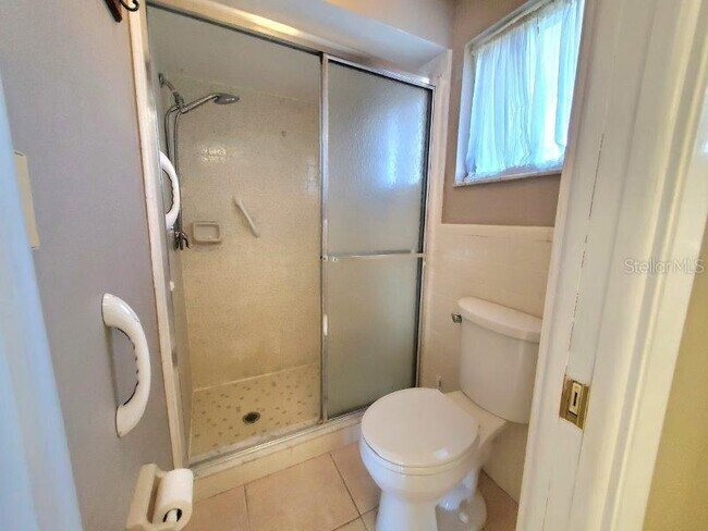 Building Photo - 1450 Appian Dr