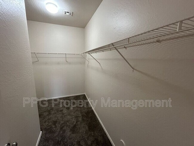 Building Photo - 17029 W Carmen Dr