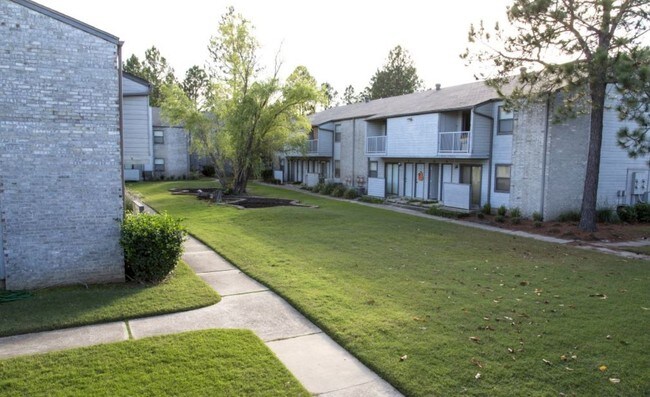 Primary Photo - Shadowbrook Apartments