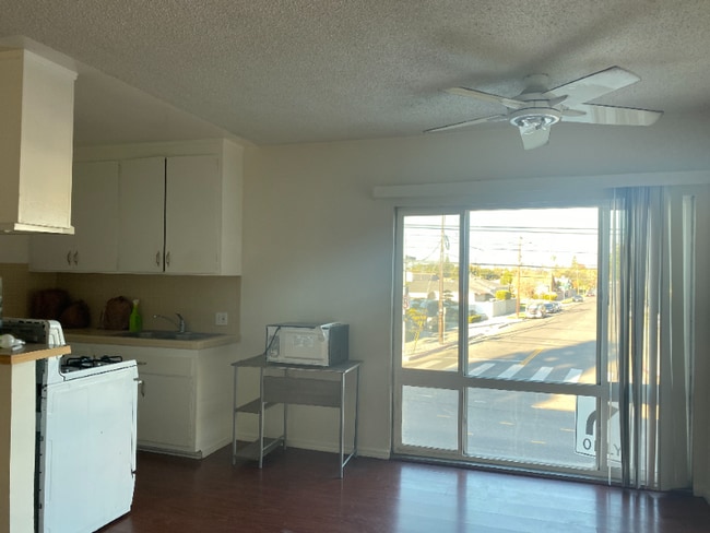 Building Photo - 4747 S Centinela Ave