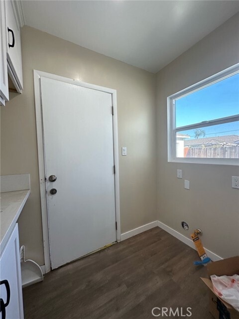 Building Photo - 13603 Rexwood Ave