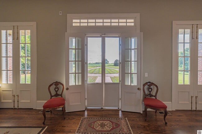 Building Photo - 2500 Biggs Rd