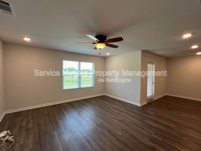 Building Photo - 5096 Gaineswood Dr