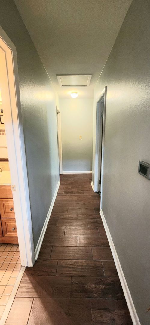 Building Photo - Charming 3-Bed, 2-Bath Home in Desirable Northwood South