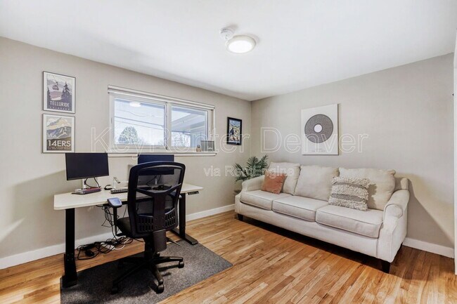 Building Photo - 2484 Pierce St