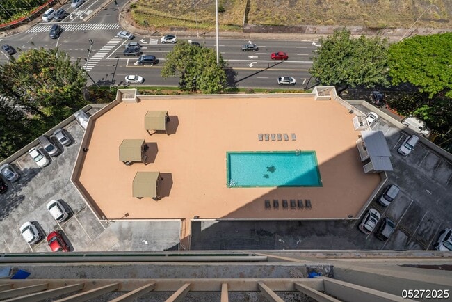 Building Photo - $2,350 / 1br - 552ft2 - Modern Comfort & Convenience 1BR/1BA/1PKG unit in Lele Pono Condo (Aiea)