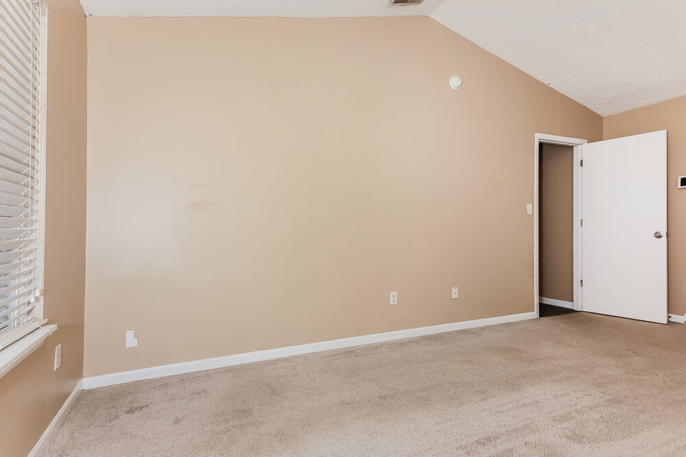 Building Photo - 2628 Lullwater Ln