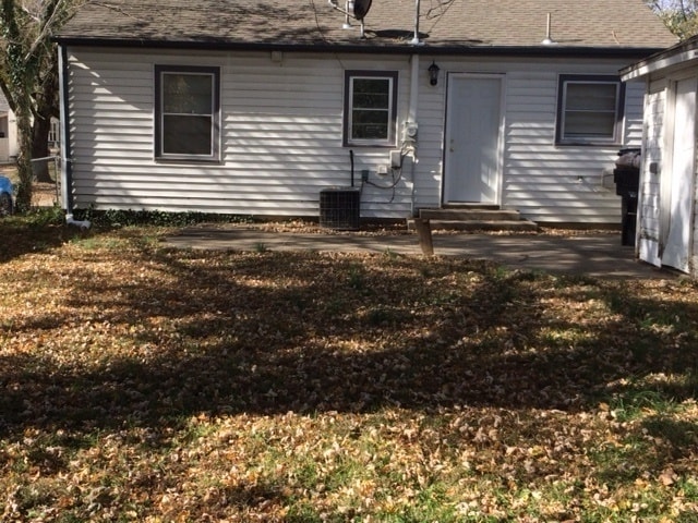 Building Photo - 2328 SW Harrison St