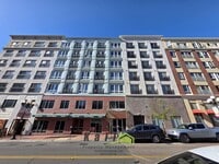 Building Photo - 450 J St