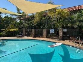 Pool - Pacific Park