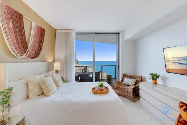 Building Photo - 4111 S Ocean Dr