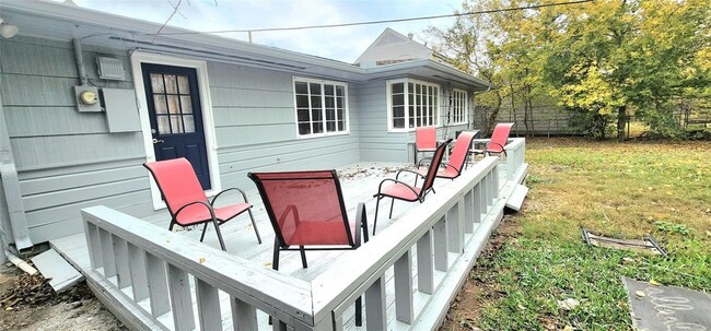 Building Photo - 6927 Burgess St