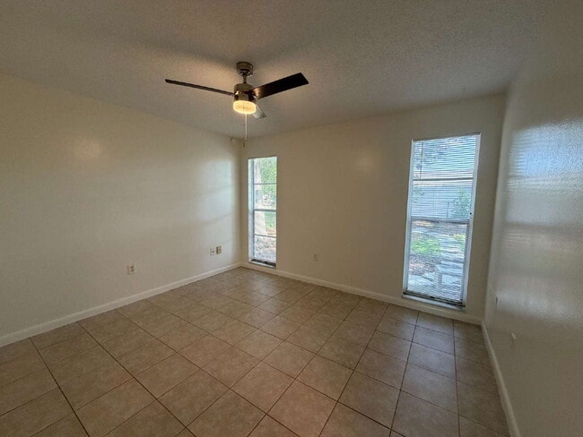 Building Photo - 3532 Glenburn Ct