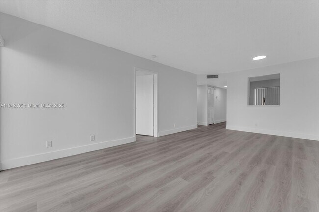 Building Photo - 8560 N Sherman Cir