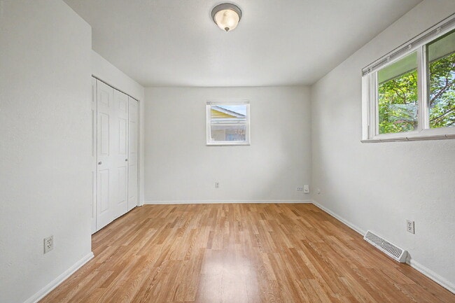 Building Photo - 2519 Danbury Dr