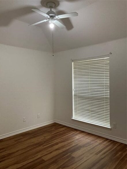 Building Photo - 1616 Falmouth Dr