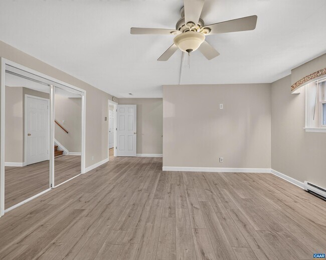 Building Photo - 308 Eastbrook Dr
