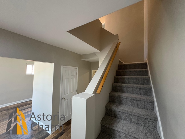 Building Photo - Live Comfortably in Hampden: 4 Bedrooms Pl...