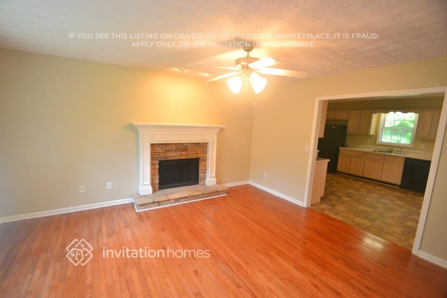 Building Photo - 407 Delane Dr