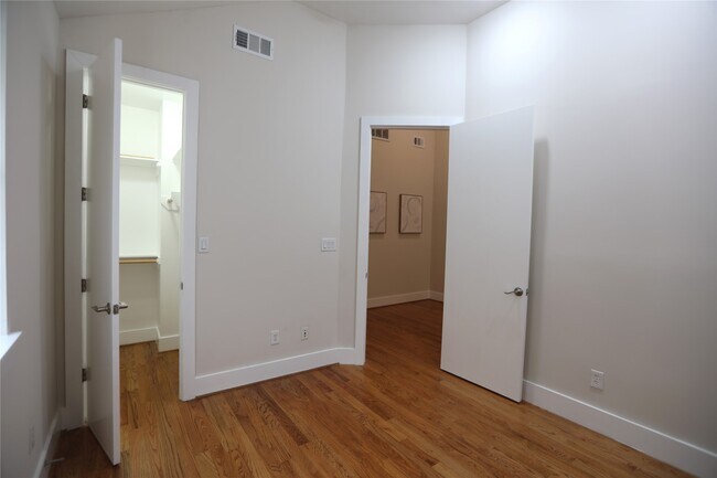 Building Photo - 1608 Patterson St