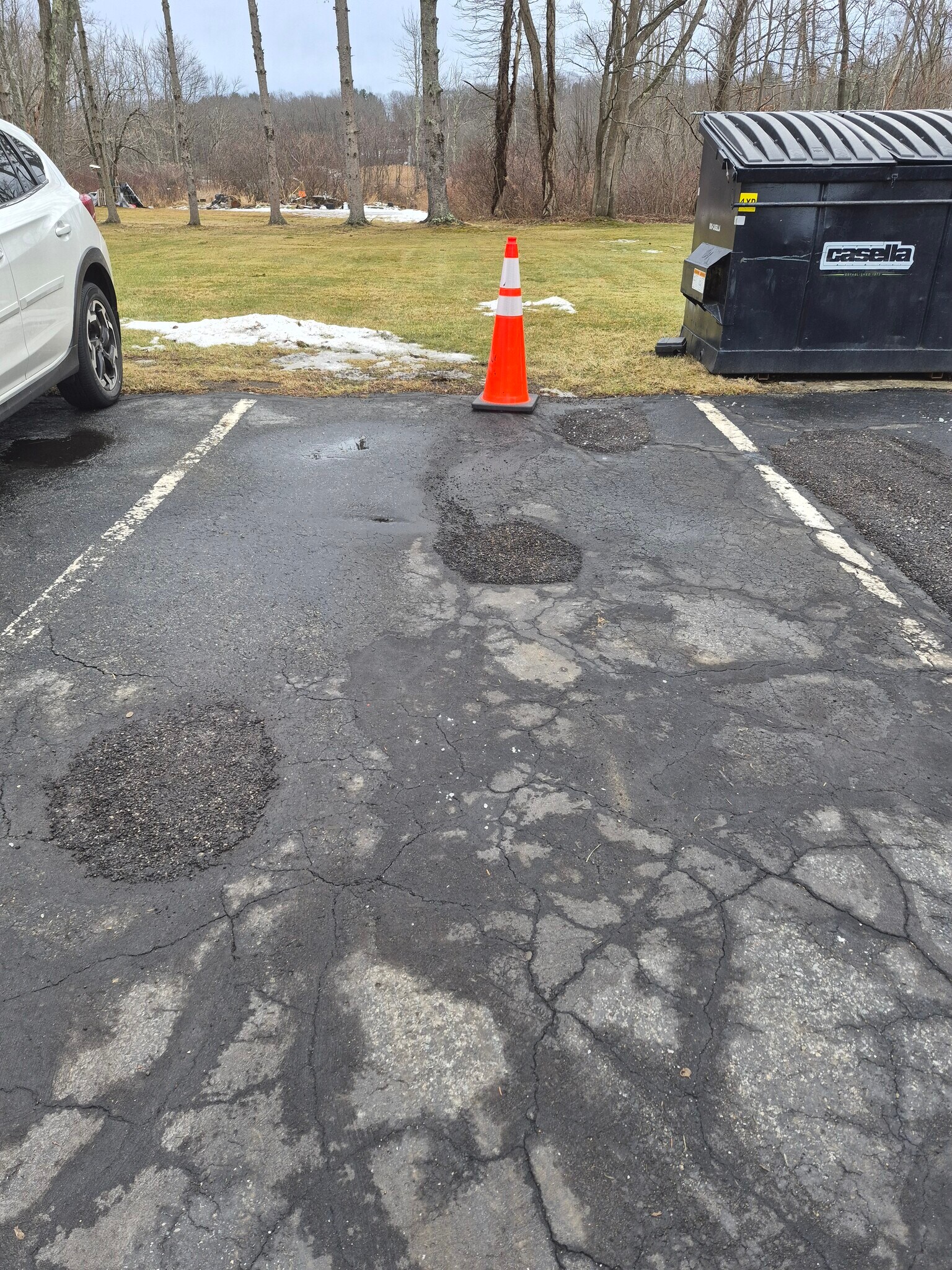 Building Photo - 191 Main St