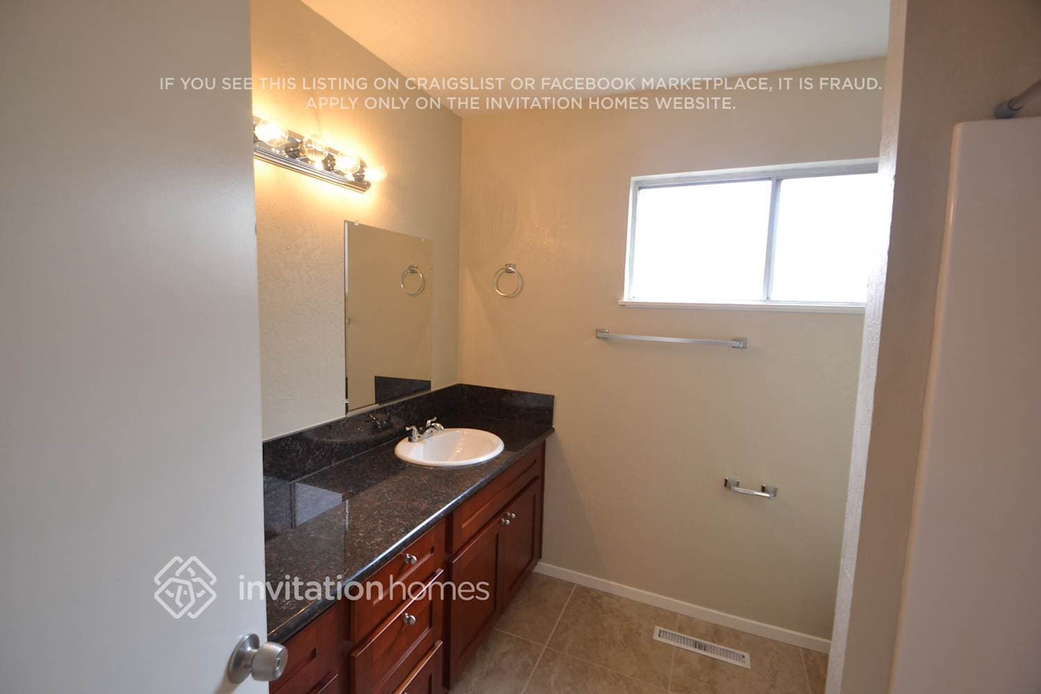 Building Photo - 132 Winchell Ct