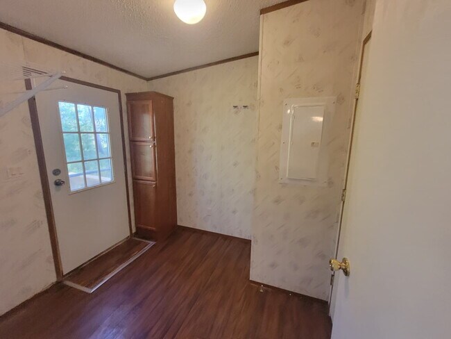 Building Photo - 4541 Deer Run Rd