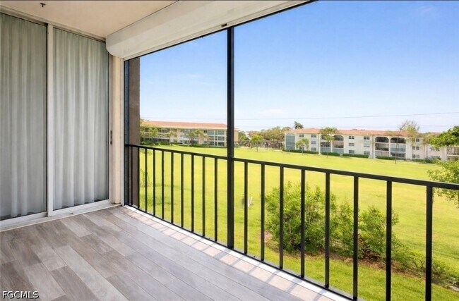 Building Photo - 1087 Forest Lakes Dr