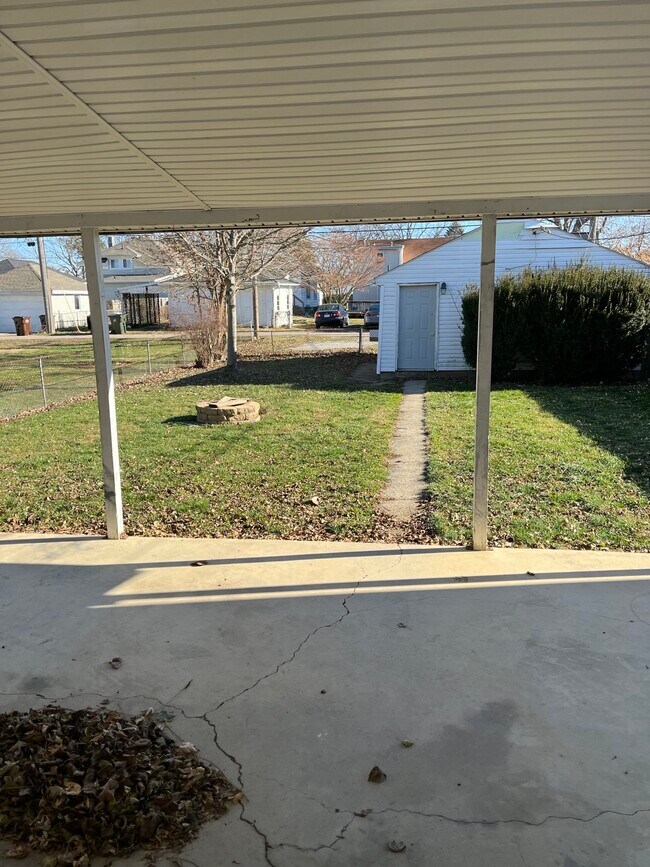 backyard - 1317 Washington Ave