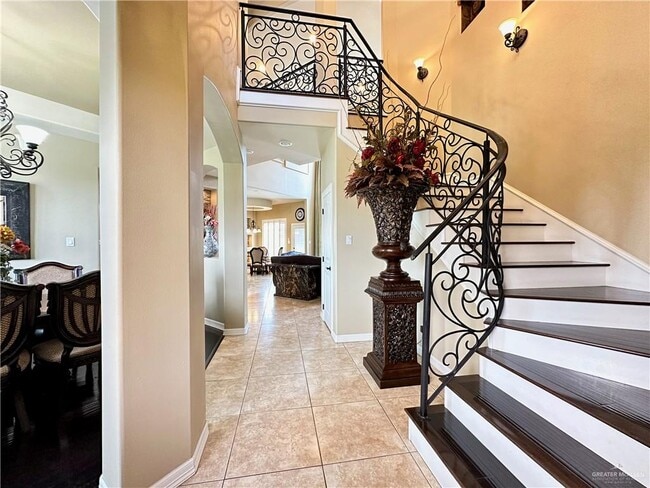 Building Photo - 1208 Rocotillo Ln