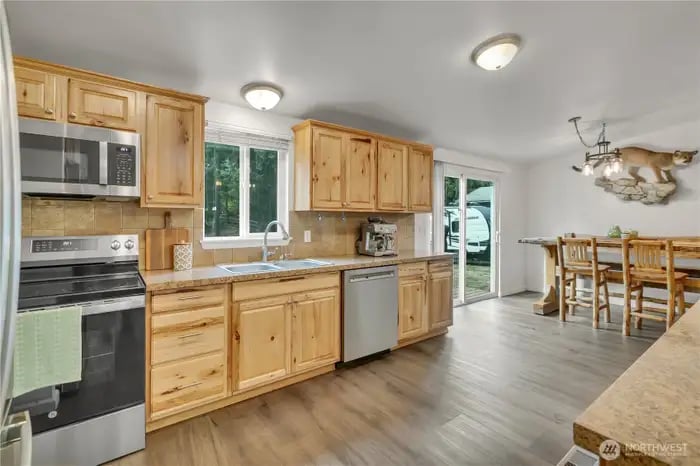 Building Photo - 18708 229th Ave E