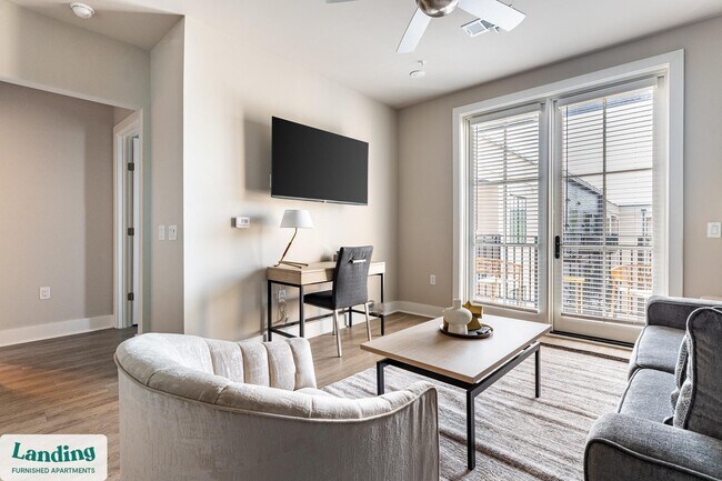 Building Photo - 300 E Broad St