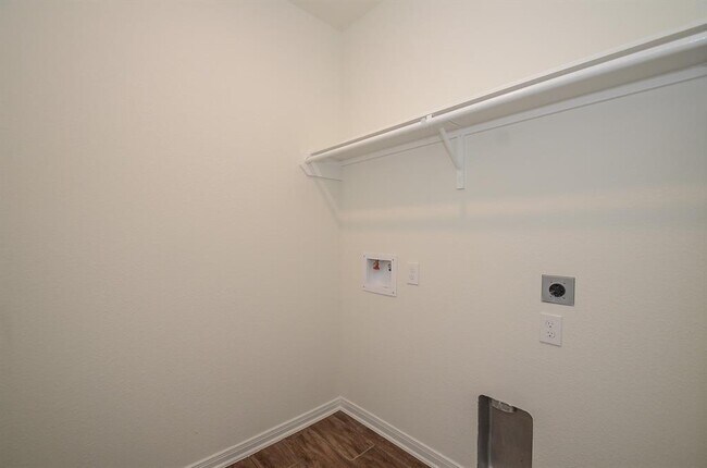 Building Photo - 20918 Cullen Ranch Rd