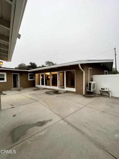 Building Photo - 5741 E 23rd St