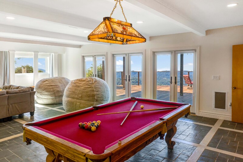 Building Photo - 22533 Majestic Dr