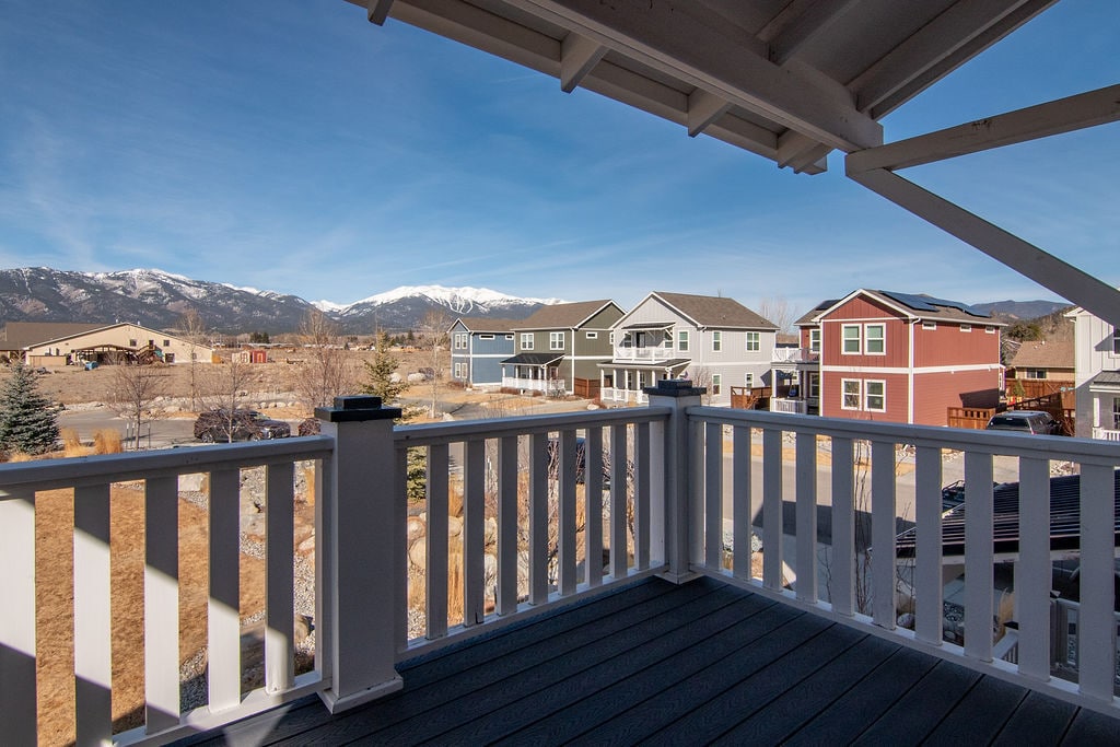 Building Photo - 120 Barnwood Cir