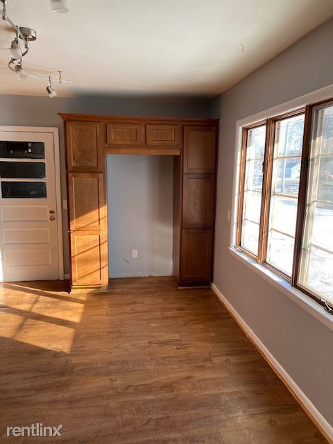 Building Photo - 2 br, 1 bath House - 4685 Grand Haven Rd