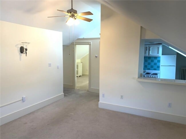 Building Photo - 113 Prospect Hill St