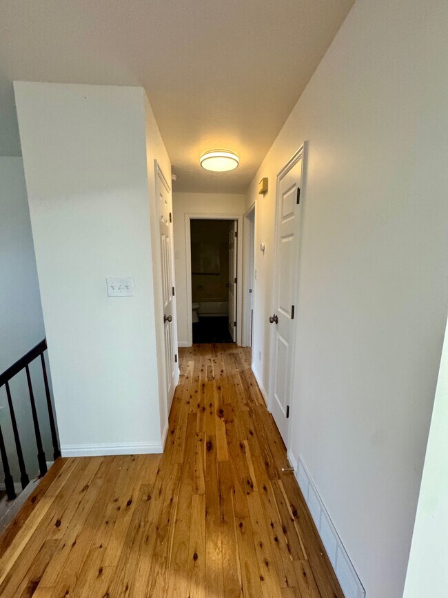 Building Photo - 917 Dorothea Way