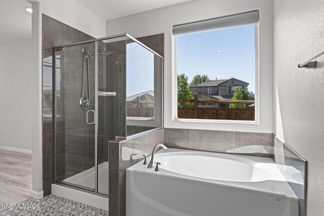 Building Photo - 7230 Treeline Ct