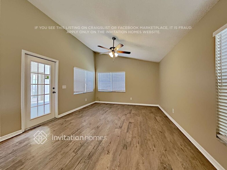 Building Photo - 12864 Maribou Cir