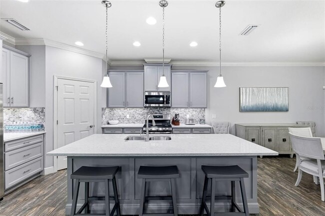 Building Photo - 12990 Wildgrass Trl