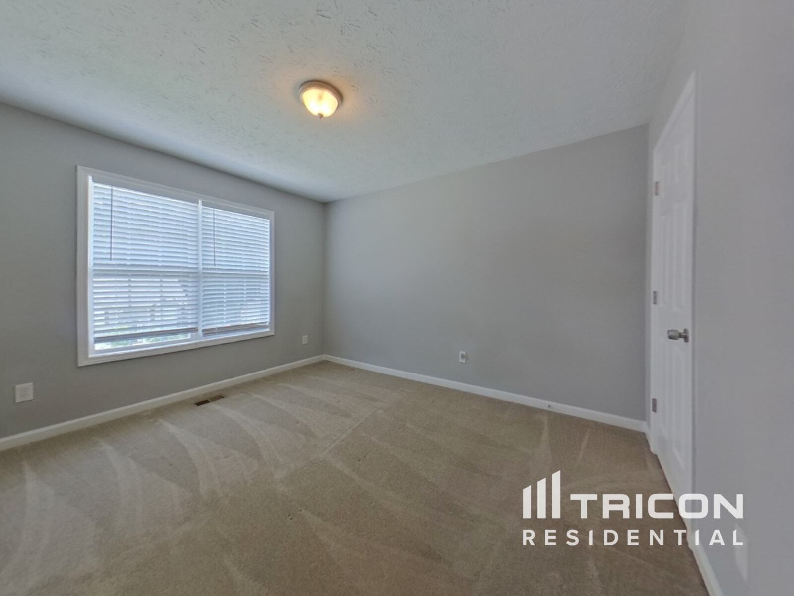Building Photo - 34 Paradise Way