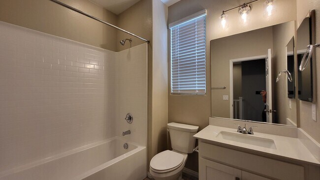 Building Photo - Richmond American Designer Home