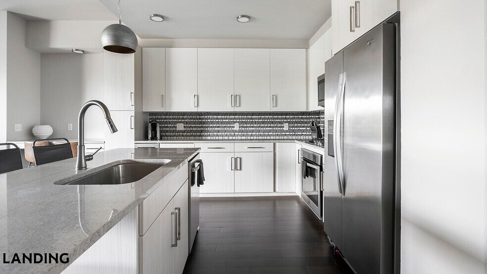 Building Photo - 1414 Wood Hollow Dr