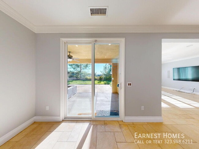 Building Photo - 19320 Carranza Ln