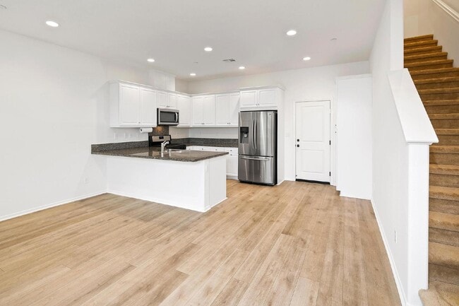 Building Photo - Village of Escaya - 3 Br 2.5 Ba - 2 car attached garage - must see this fabulous community!