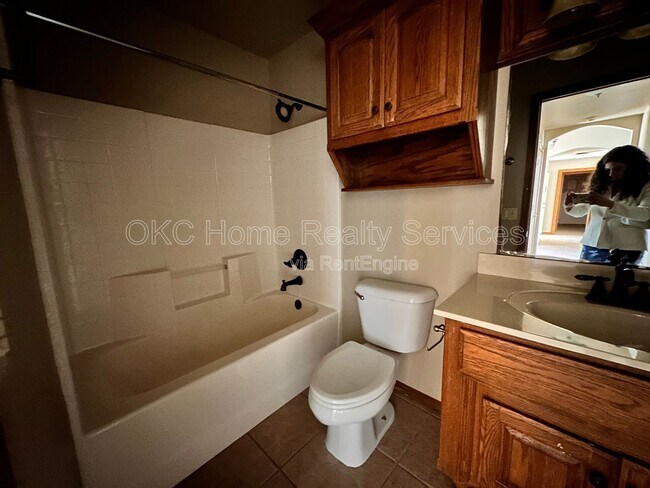 Building Photo - 13201 SW 2nd Terrace