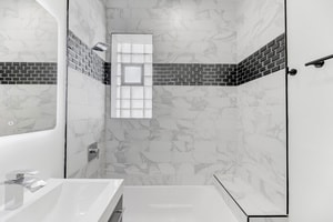 Building Photo - 613 N Christiana Ave