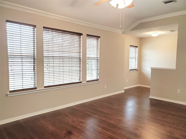 Building Photo - 18819 Knobby Oaks Pl